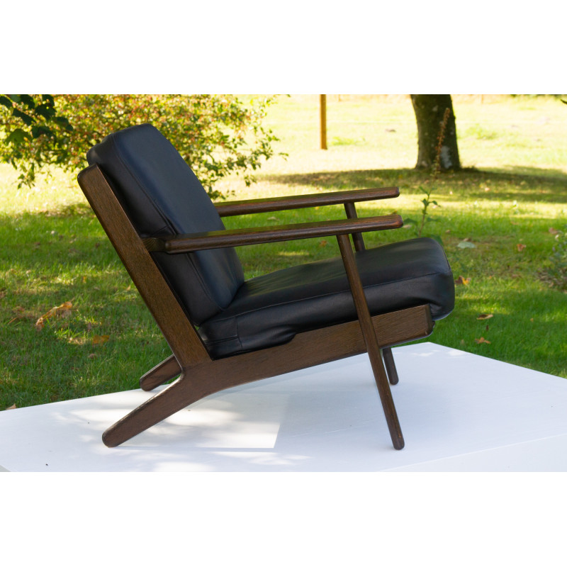 Vintage Danish dark oakwood Ge290 armchair by Hans J. Wegner for Getama, 1970s