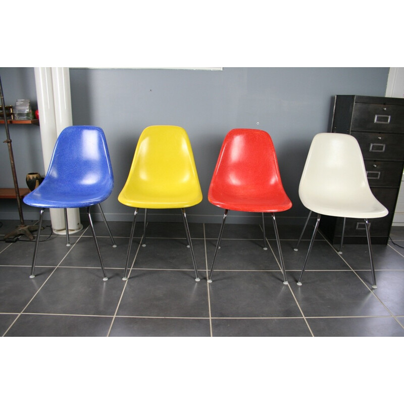 Série de 4 chaises" DSX" fibre Eames pour Herman Miller - 1960