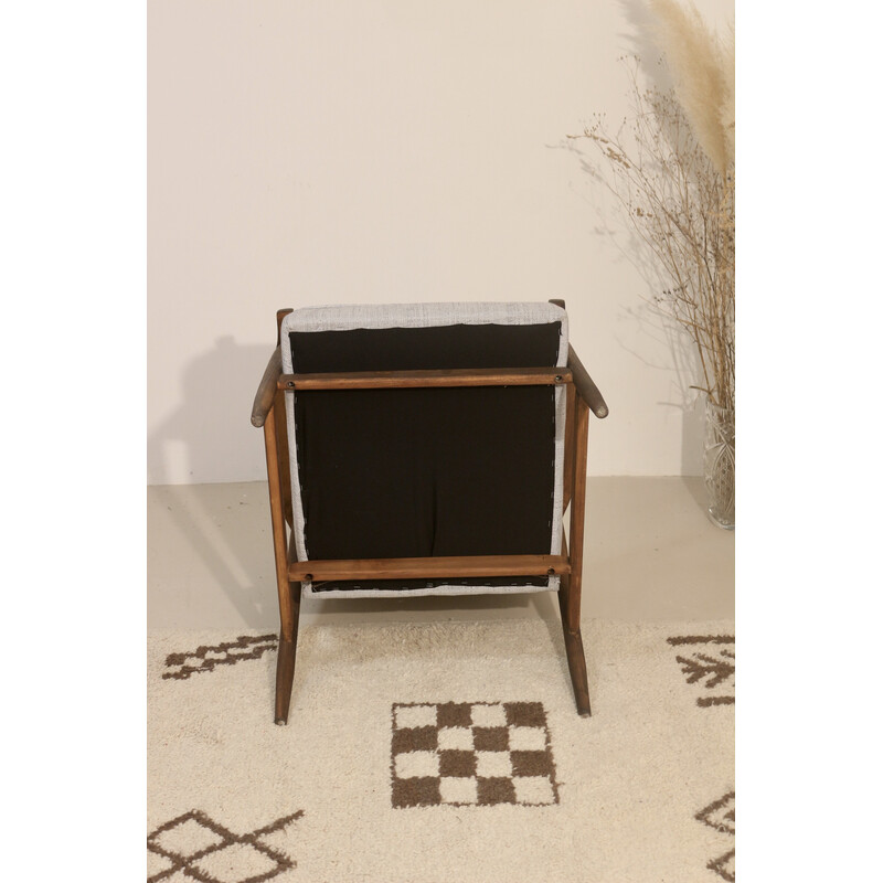 Vintage Sessel 300-190 aus meliertem Stoff und Holz von Henryk Lis, 1970