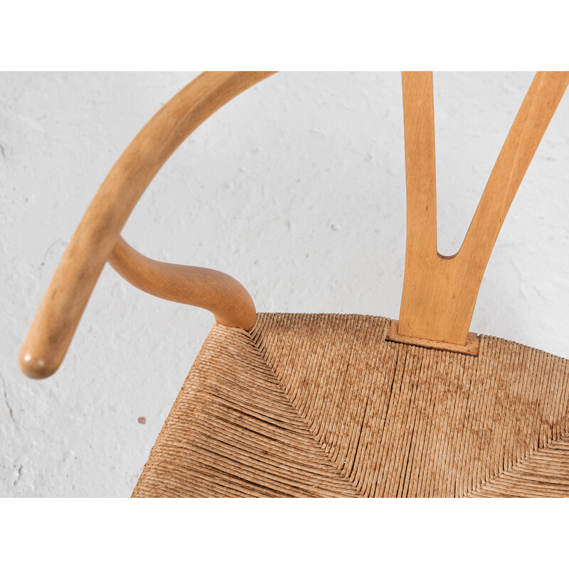 Sedia vintage "wishbone" in legno e corda di carta di Hans Wegner per Carl Hansen and Søn, Danimarca 1960