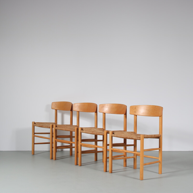 Conjunto de 4 cadeiras de jantar Shaker vintage em faia de Borge Mogensen para Fdb Mobler, Dinamarca Anos 60