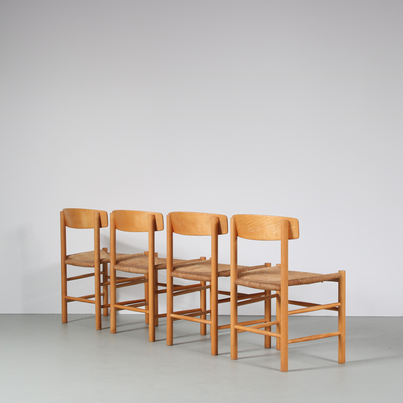 Set of 4 vintage Shaker dining chairs in beechwood by Borge Mogensen for Fdb Mobler, Denmark 1960s