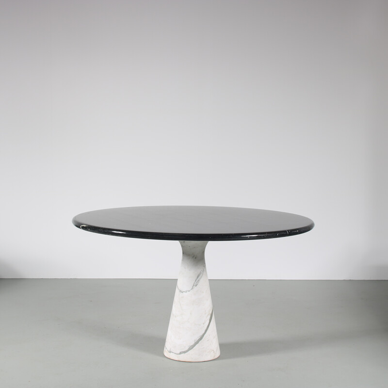 Vintage dining table in white marble with a round black marble top by Angelo Mangiarotti for Skipper, Italy 1960s