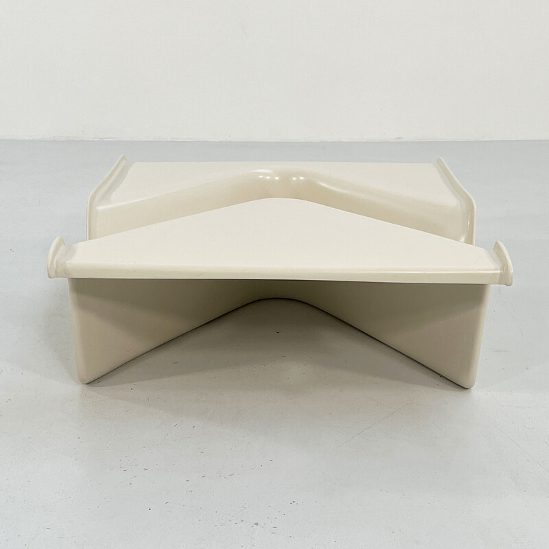 Table basse Kappa vintage en fibre de verre blanche par Cesare Leonardi et Franca Stagi pour Fiarm, 1970