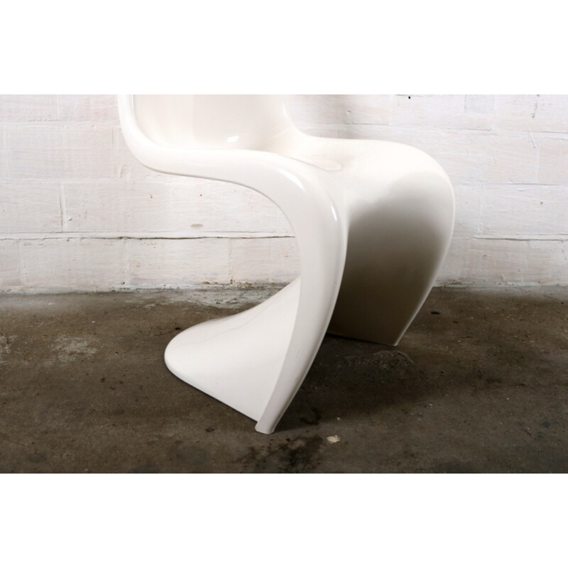 "S-chair" by designer Verner Panton for Herman Miller -1970s