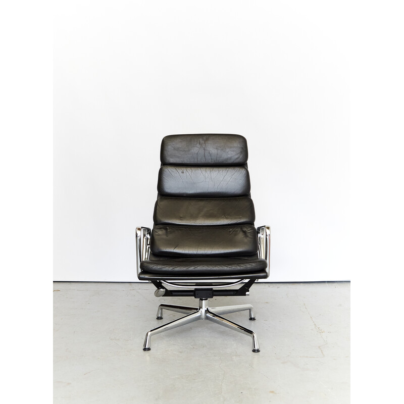 Vintage Ea 222 Softpad fauteuil van Charles en Ray Eames voor Vitra