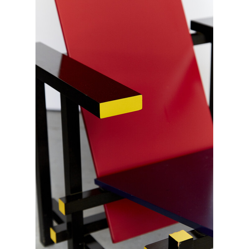 Poltrona Vintage vermelha e azul de Gerrit Thomas Rietveld para Cassina