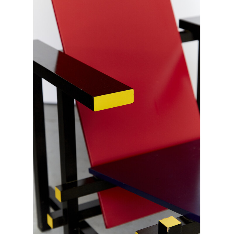 Rot-blauer Sessel von Gerrit Thomas Rietveld für Cassina