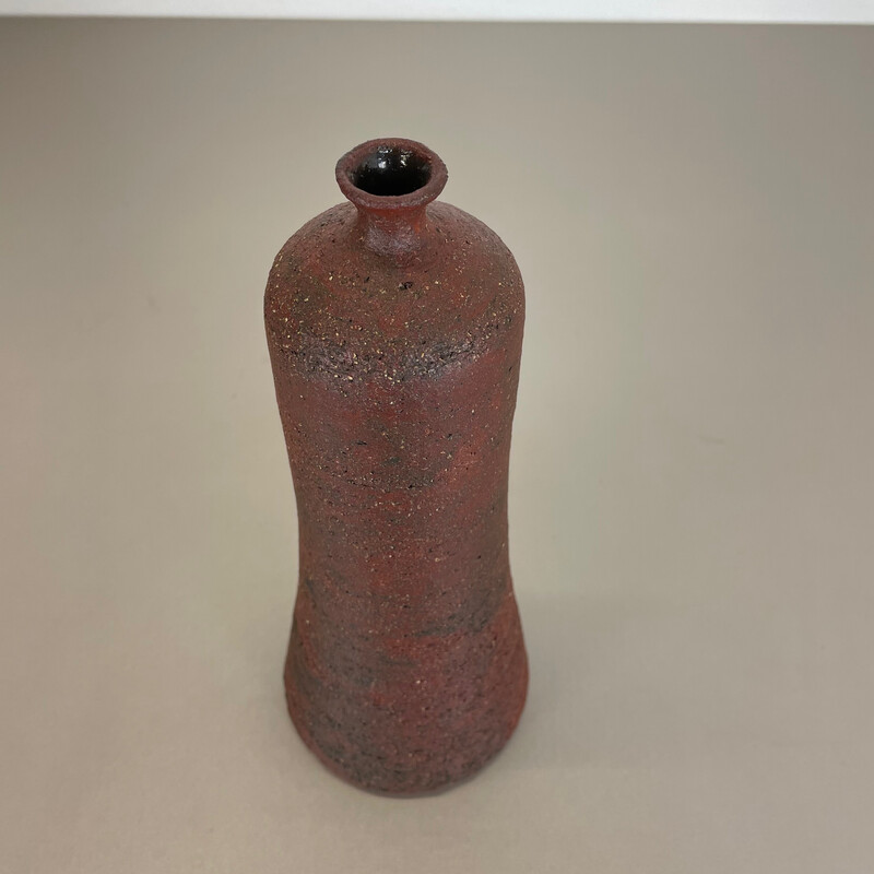 Jarrón abstracto de cerámica roja Studio Pottery de Gerhard Liebenthron, Alemania, años 70