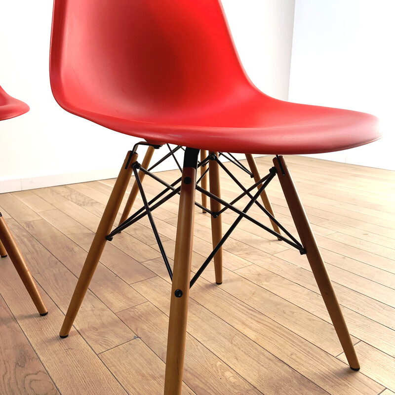 Cadeira Vintage Dsw de Charles e Ray Eames para Vitra