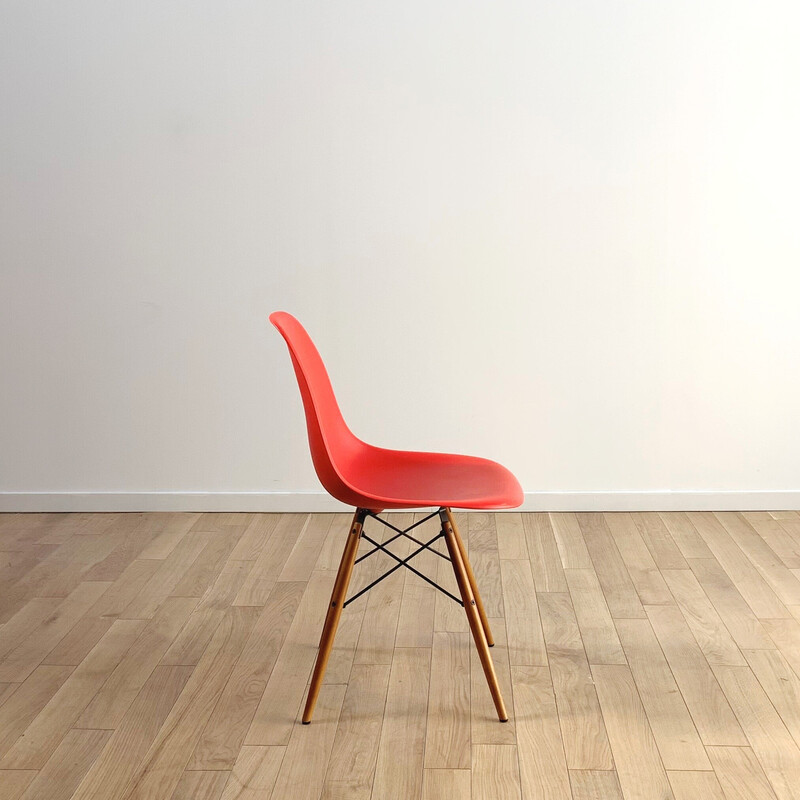 Cadeira Vintage Dsw de Charles e Ray Eames para Vitra