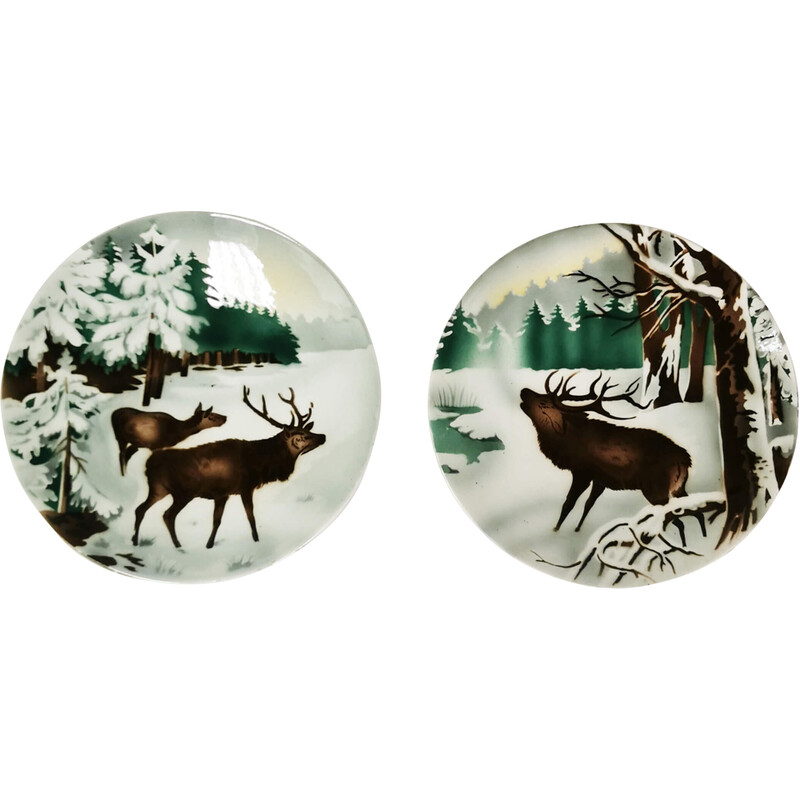 Pair of vintage Art deco wall plates by Villeroy and Boch, Germany 1930s