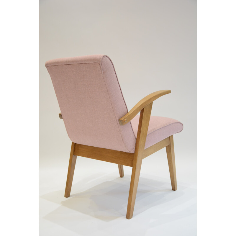 Armchair "300-123" in pink, M. PUCHALA - 1950s