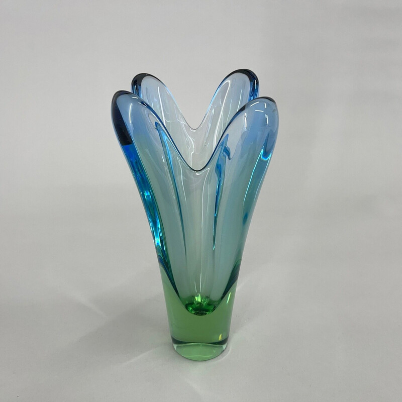 Vase vintage en verre d'art par Josef Hospodka pour Chřibská Glassworks, Tchécoslovaquie 1960