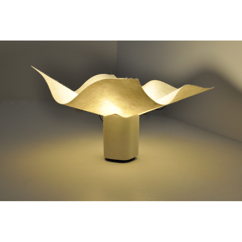 Vintage table lamp "Area" by Mario Bellini for Artemide, 1970s