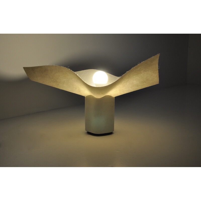 Vintage table lamp "Area" by Mario Bellini for Artemide, 1970s