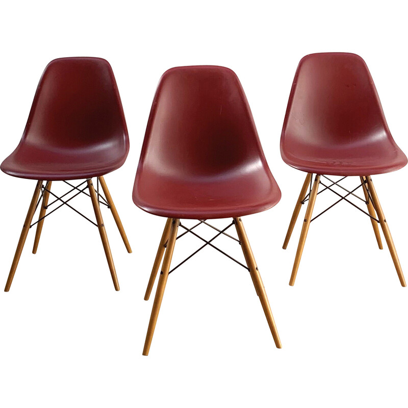 Cadeira Vintage Dsw de Charles e Ray Eames para Vitra