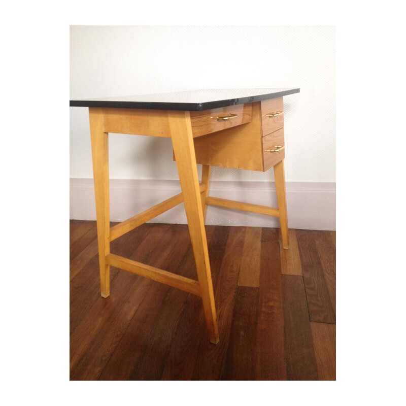 Child desk and its chair - 1960s