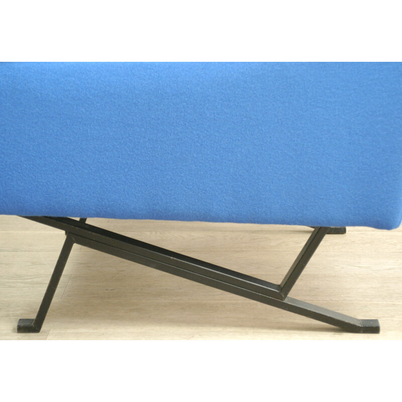 Italienischer Sessel mit blauem Stoffbezug - 1960