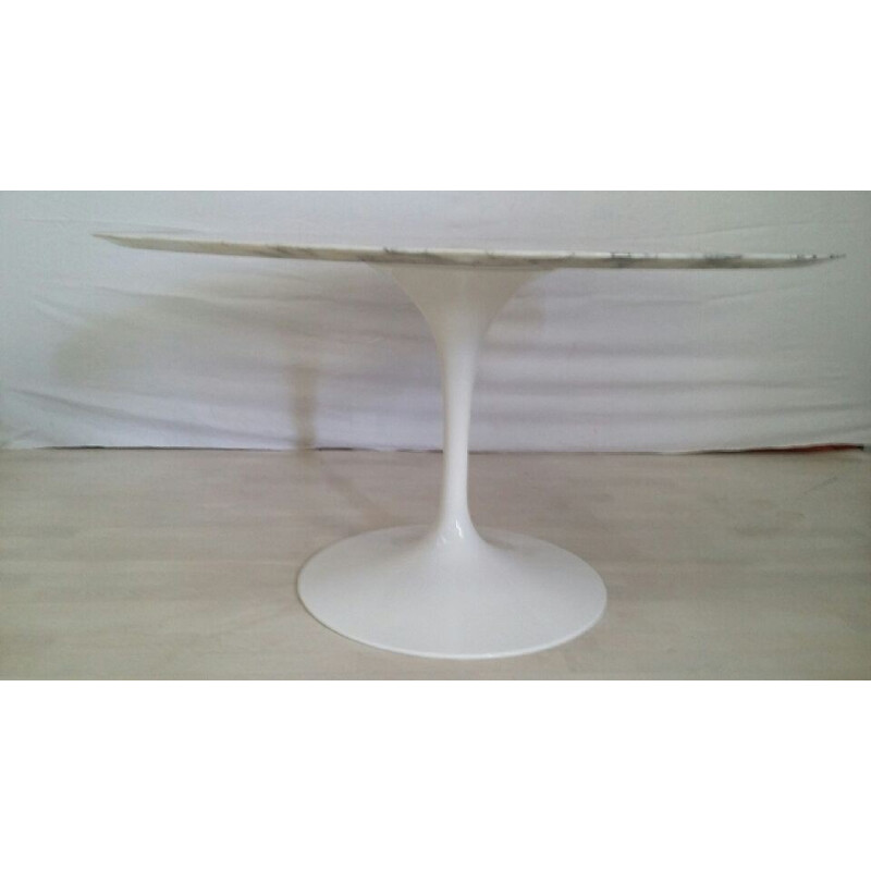 Knoll "Tulip" marble dining table, Eero SAARINEN - 2000s