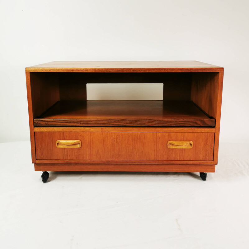 Mueble de TV de teca vintage de V. Wilkins para Gplan, Inglaterra Años 60