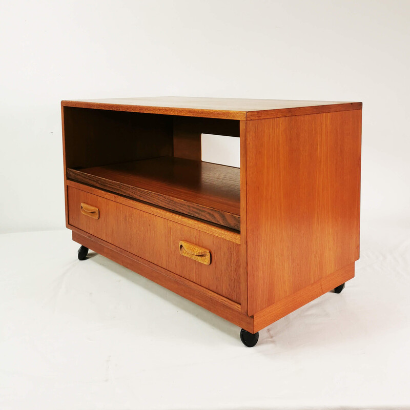 Mueble de TV de teca vintage de V. Wilkins para Gplan, Inglaterra Años 60