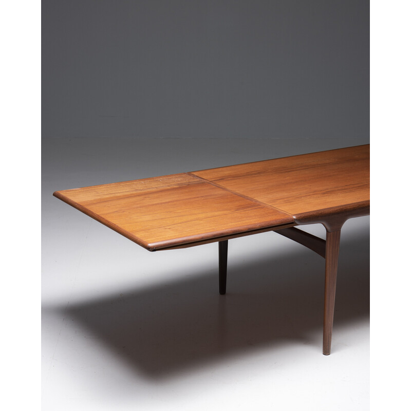 Vintage extendable dining table in teak by Johannes Andersen for Uldum Møbelfabrik, Denmark 1960s