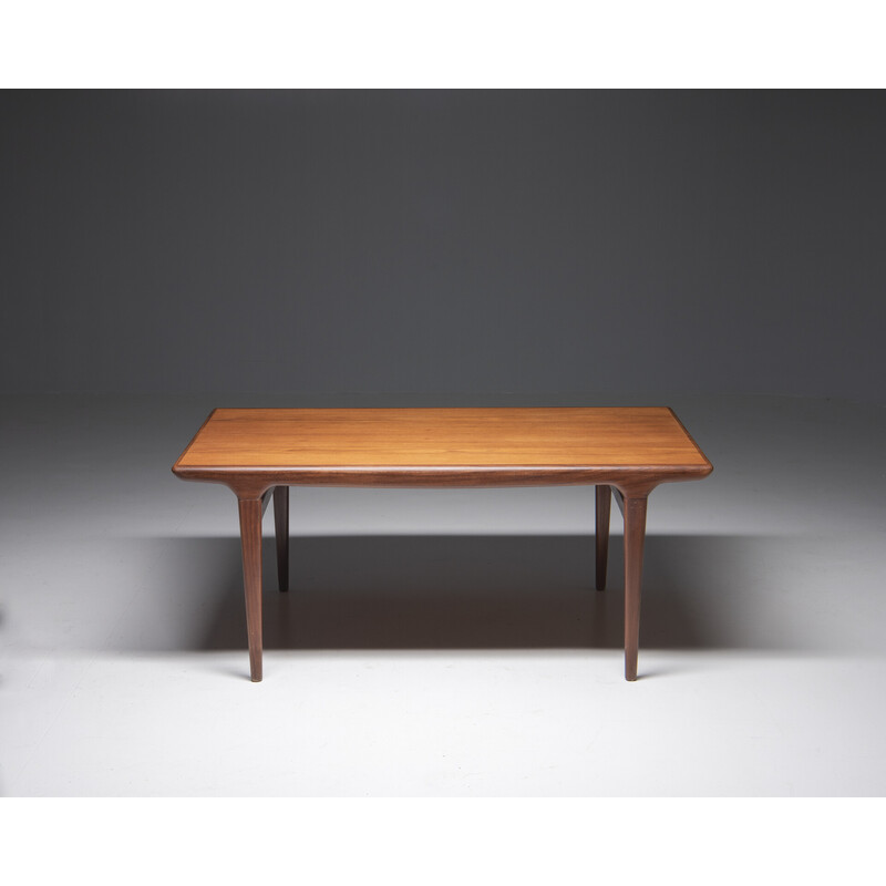 Vintage extendable dining table in teak by Johannes Andersen for Uldum Møbelfabrik, Denmark 1960s