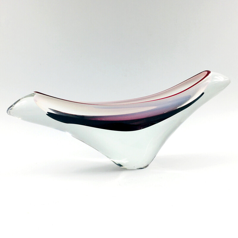 Mid century Scandinavian Art Glass centerpiece by Paul Kedelv for Flygsfors, Sweden 1950s