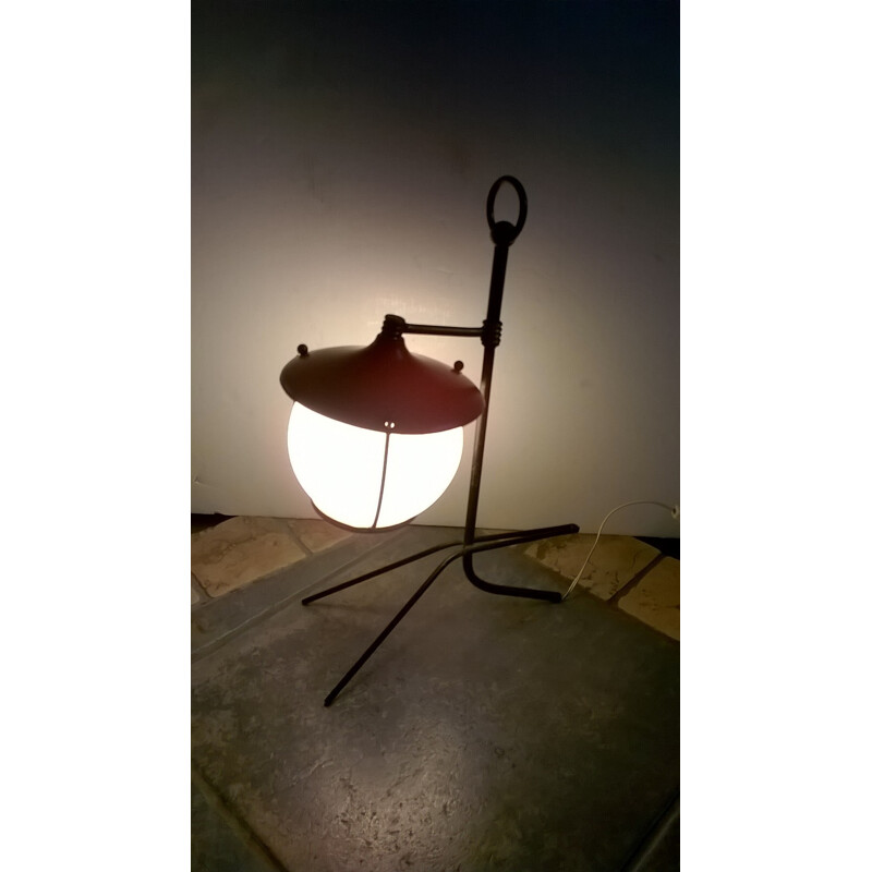 Vintage red table lamp with tripod base, 1950