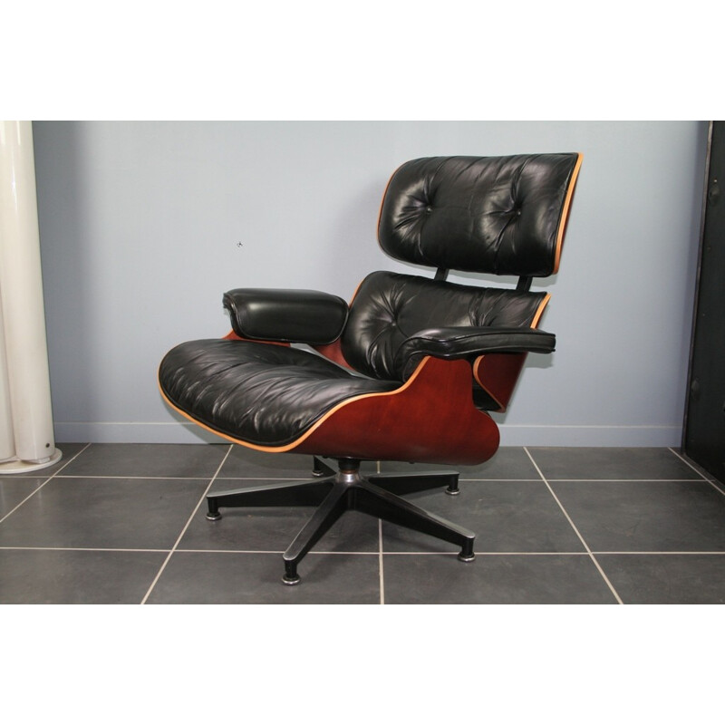Black lounge chair Eames Herman Miller - 2000s