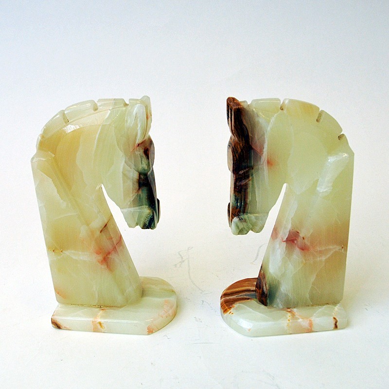 Pair of vintage handacarved onyx horseheads bookends, Italy 1970s