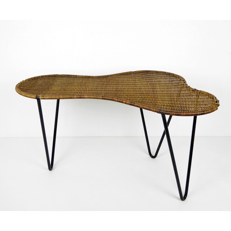 Coffee table "Rognon" by Raoul GUYS in rattan and black metal - 1950s