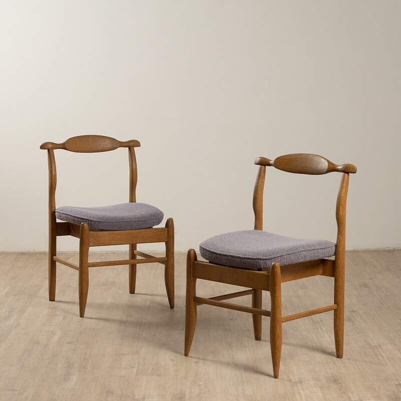 Coppia di sedie vintage in rovere e lana di Guillerme e Chambron, 1960