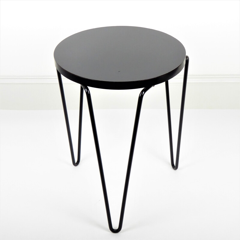 Round stool stackable to the tray model 75 by Florence KNOLL for KNOLL - 1950s