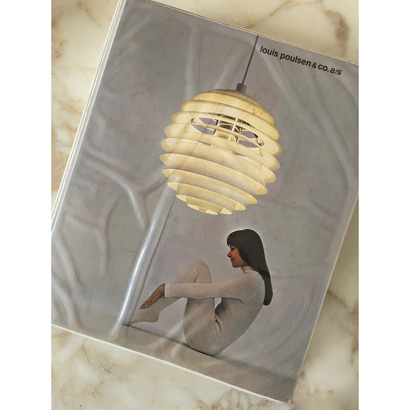 Lámpara colgante vintage en forma de maceta de esmalte blanco de Verner Panton para Louis Poulsen, Dinamarca 1968s