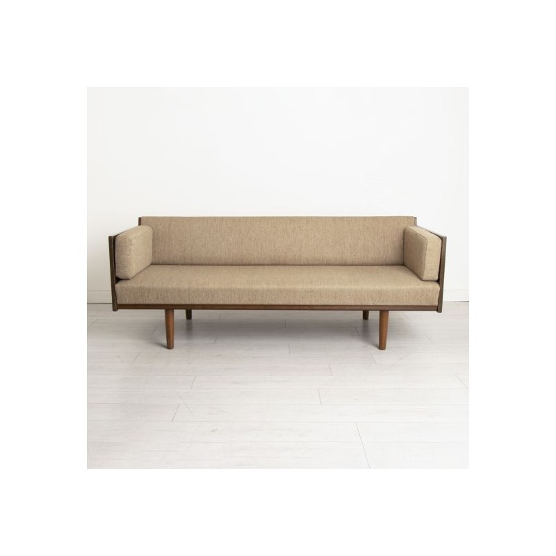 Mid century Danish oakwood and teak model Ge6 sofabed by Hans J Wegner for Getama, 1950s