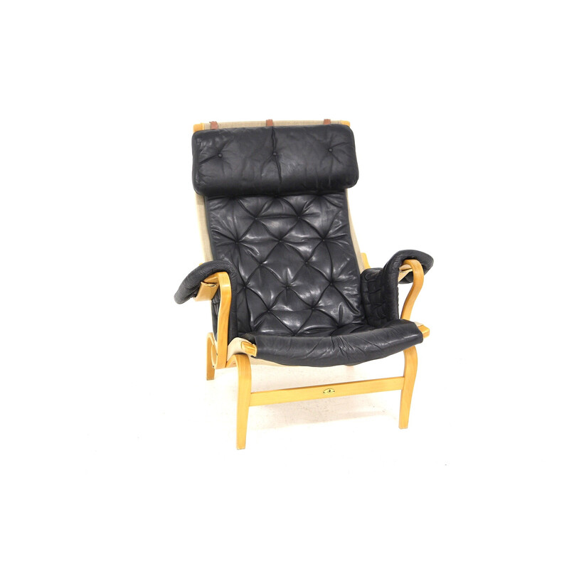 Vintage armchair "pernilla" in black leather and oak by Bruno Mathsson for Karl Mathsson, Sweden 1960s
