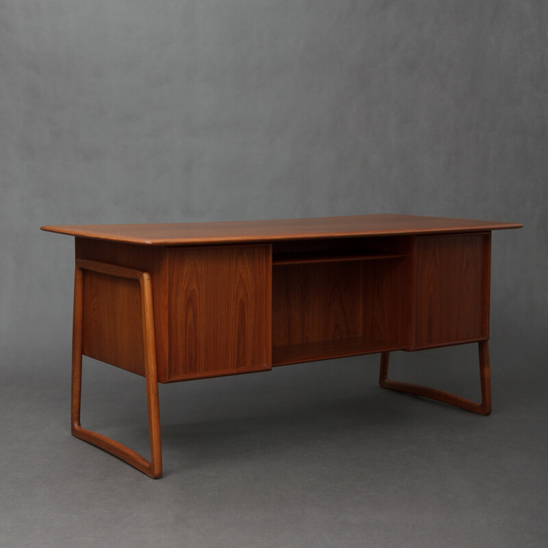 Teak desk by Svend Aage Madsen - 1950s