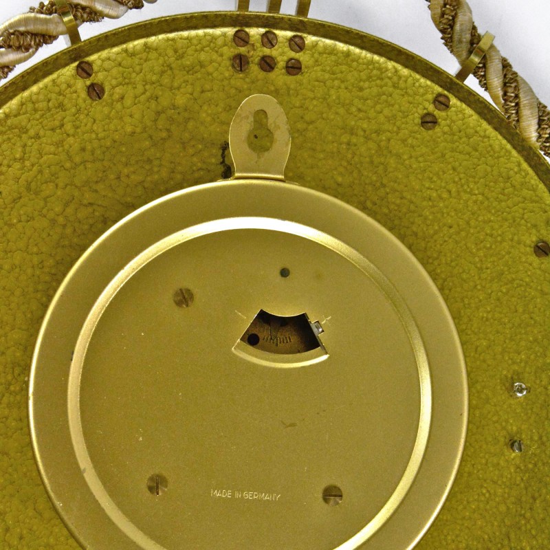 Reloj mecánico vintage de Upg Halle, Alemania Años 60