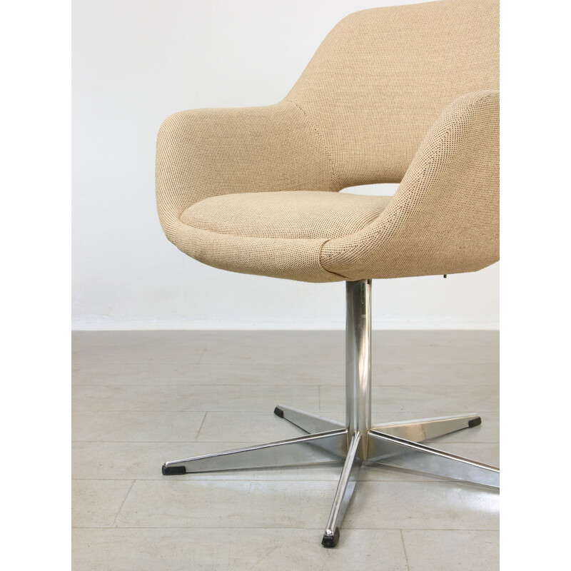 Mid-century beige fabric swivel armchair by Stol