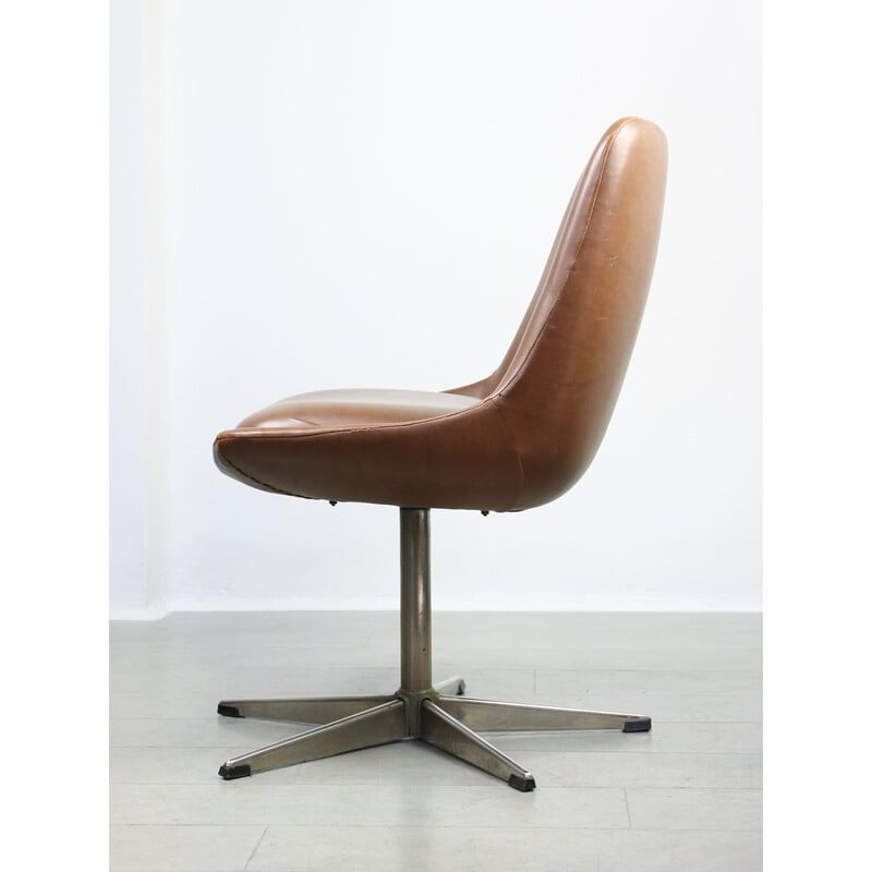 Mid-century brown leatherette swivel armchair by Stol