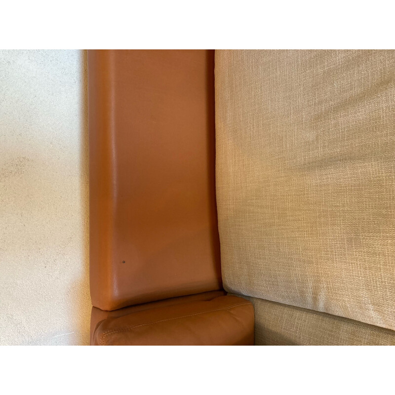 Canapé 3 places vintage en cuir gold, tissu beige et métal noir par Charles Pfister pour Knoll