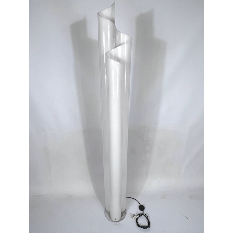 Lámpara de pie Vintage Chimera de metal y plexiglás de Vico Magistretti para Artemide, Italia años 60