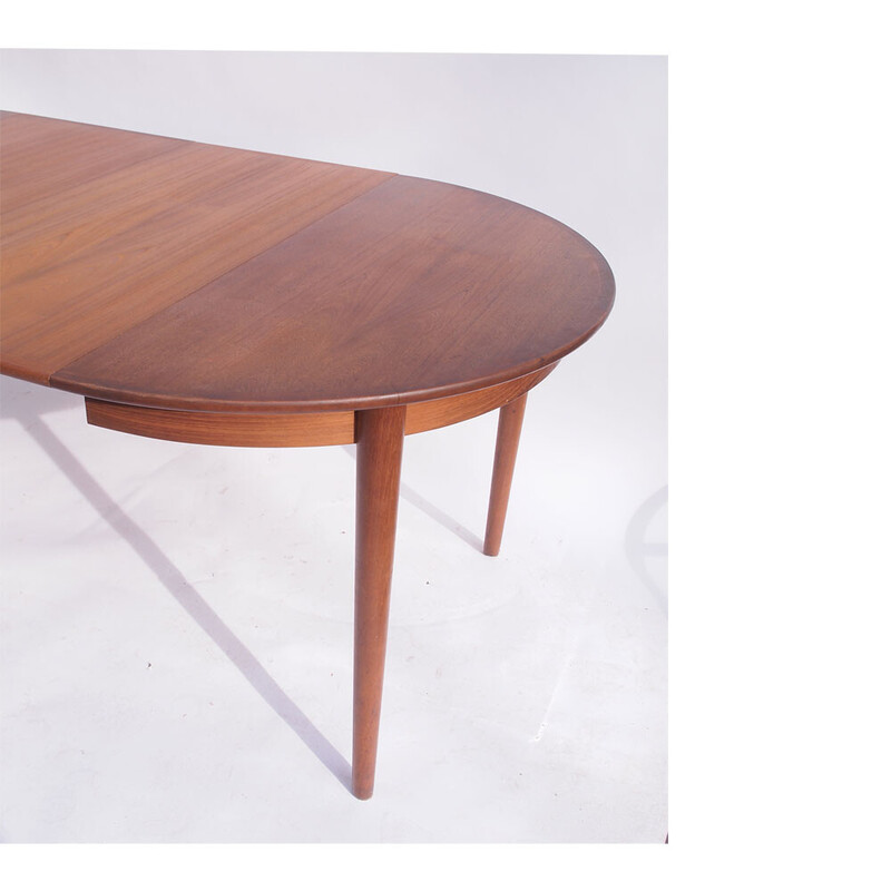Runder Tisch aus Teakholz von Johannes Andersen, Dänemark 1960