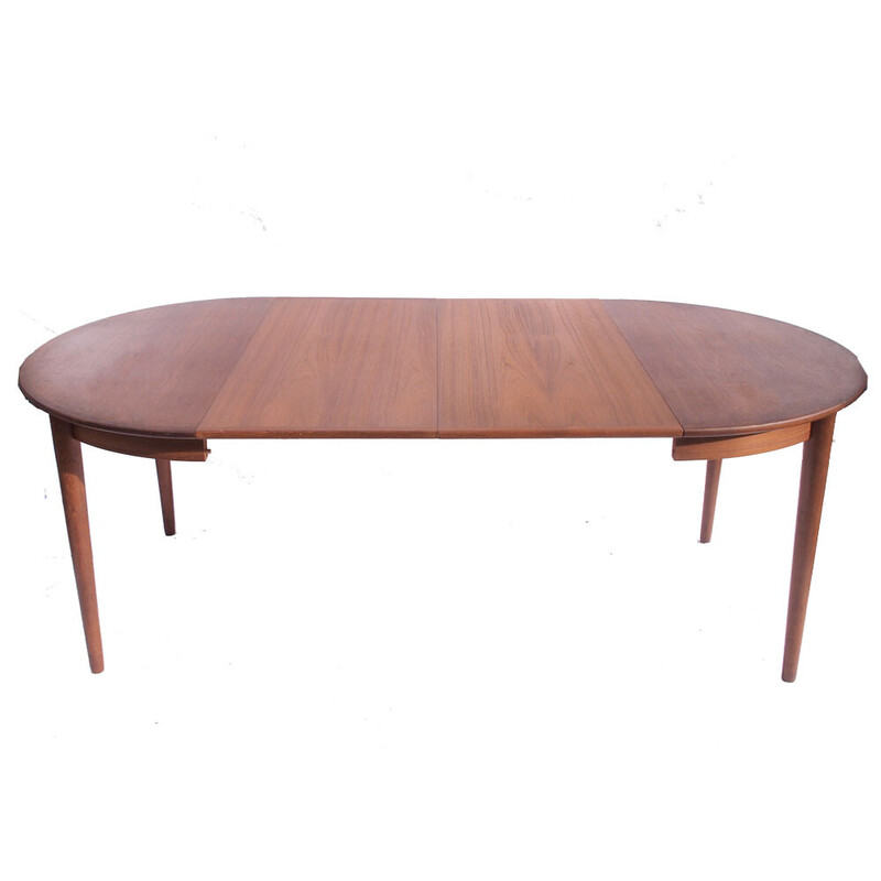 Vintage teak round table by Johannes Andersen, Denmark 1960s