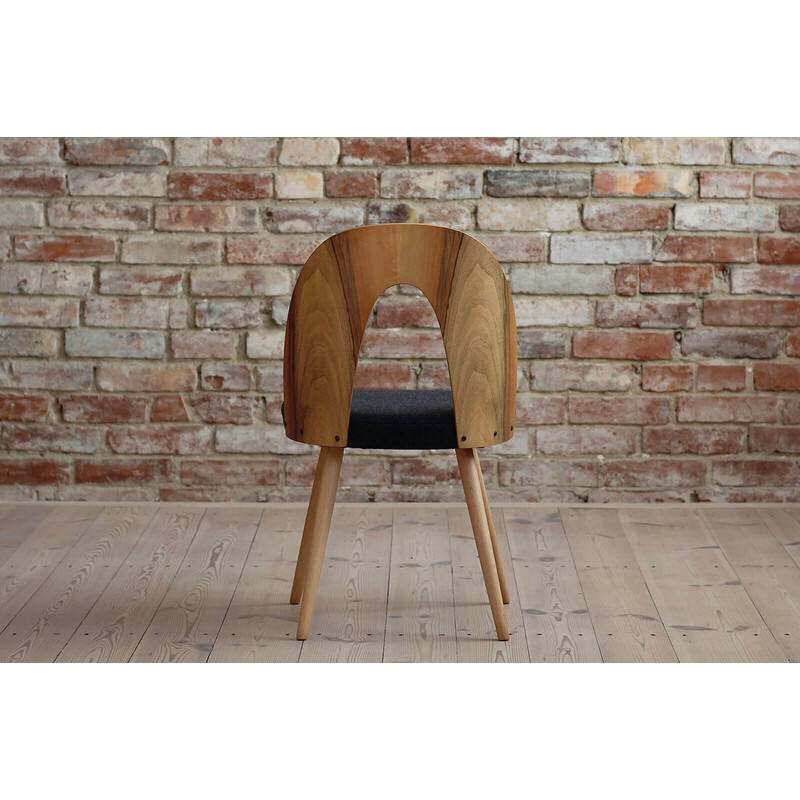 Conjunto de 4 cadeiras de tecido Kvadrat vintage por Antonin Šuman, República Checa nos anos 60