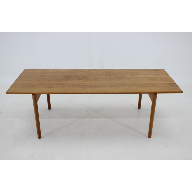 Vintage solid oakwood coffee table "At-15" by Hans J Wegner for Andreas Tuck, Denmark 1960s