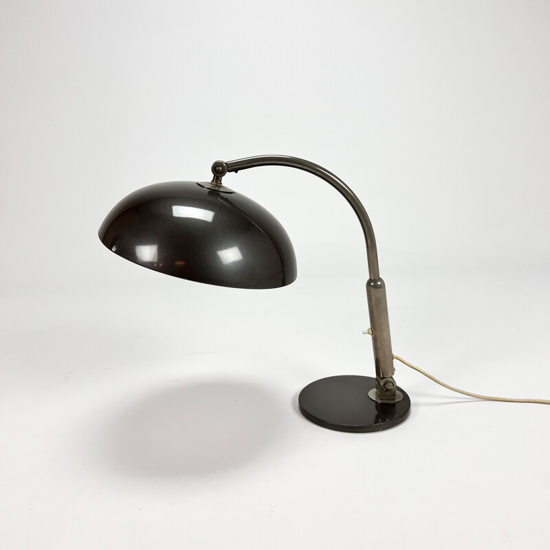 Lampada da tavolo vintage modello 144 di H. Busquet per Hala Zeist, anni '50