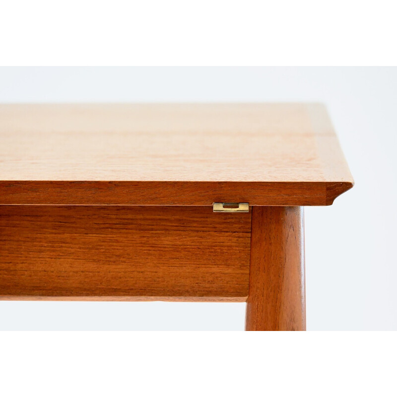 Vintage Tisch 227 aus Holz von Arne Vodder, Dänemark